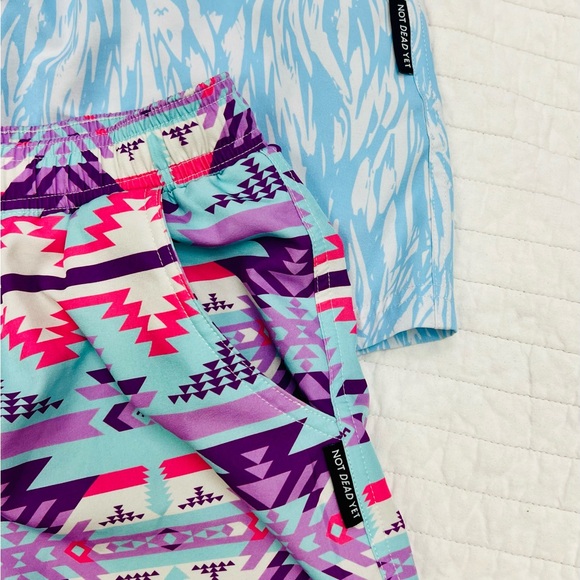 Not Dead Yet NDY, HVIII Brand  Goods by under of 2 GOAT shorts, size Large - Picture 3 of 7